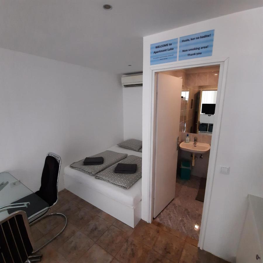 Apartment Luka ปอร์โตรอซ ภายนอก รูปภาพ